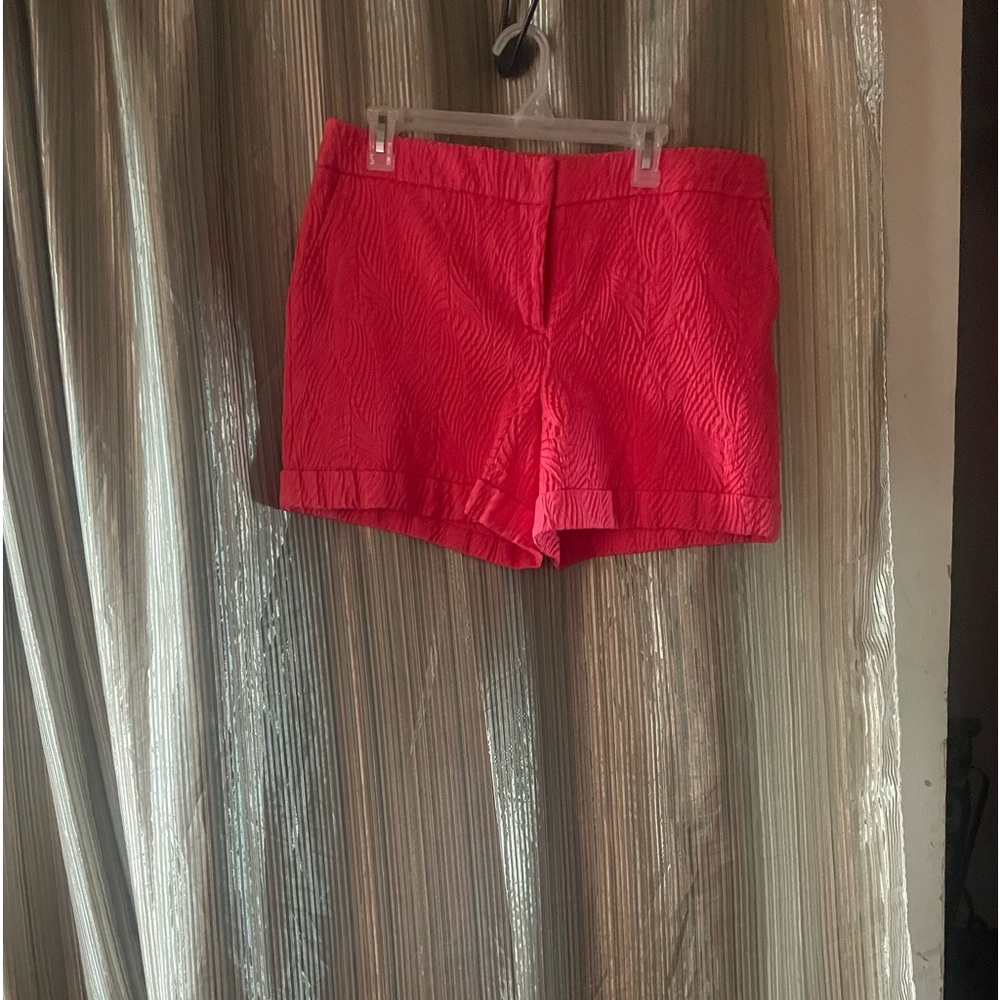 Women’s Apt 9 shorts. Size 16.